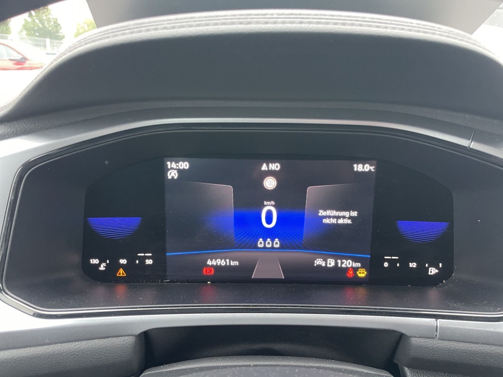 Volkswagen T-Roc - Bild 12