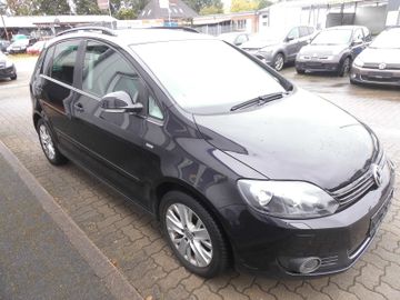 Volkswagen Golf - 6