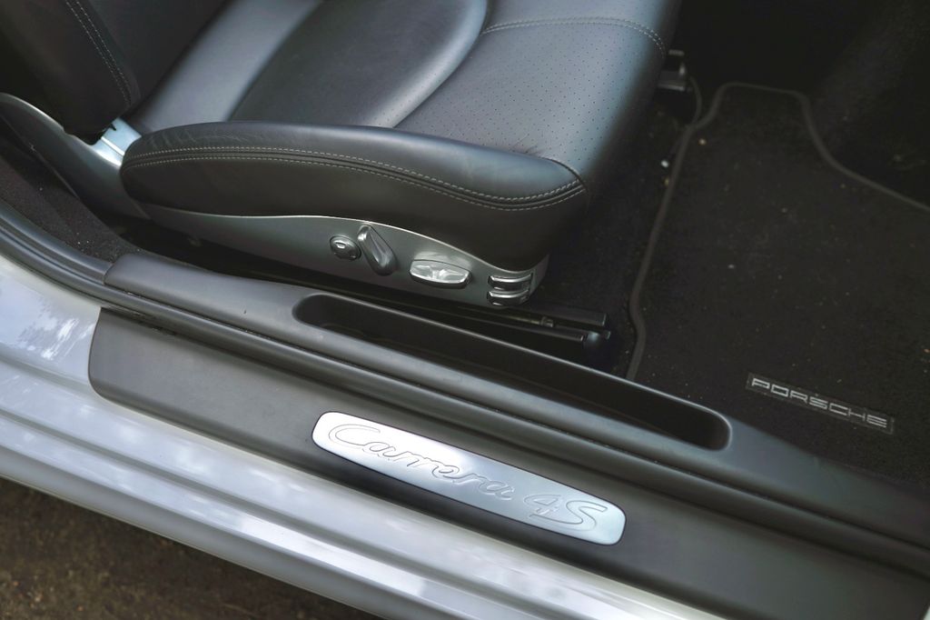 PORSCHE 997 2011