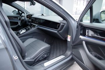 Porsche Panamera 4 E-Hybrid*21"SportDesign,ACC,BOSE,PANO