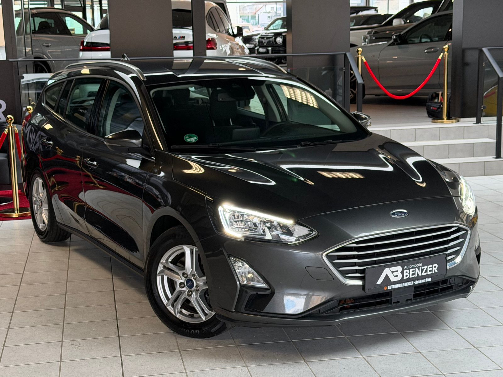 Fahrzeugabbildung Ford Focus Turnier Cool & Connect/NAVI/CAR-PLAY/KAMER