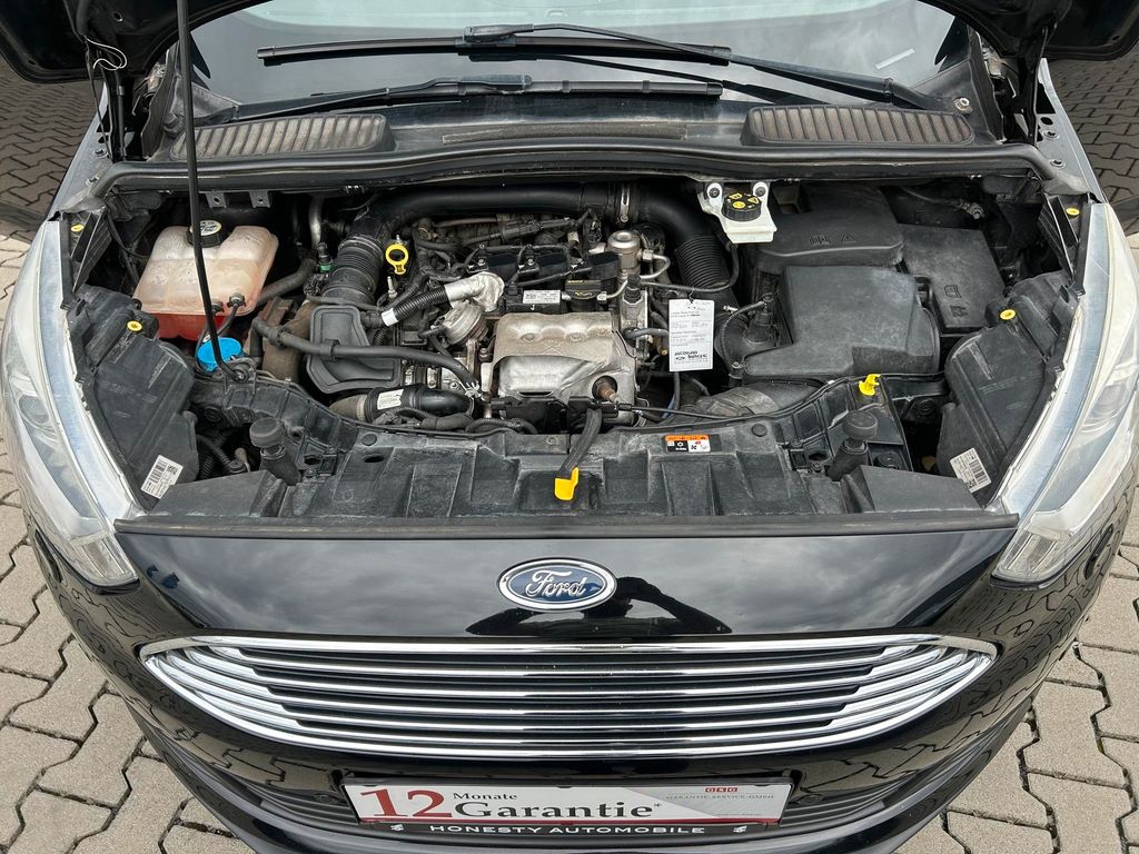 Car Image 29