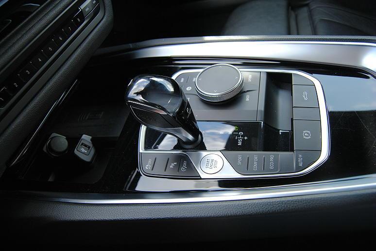 BMW Z4 sDrive20i Sport.HUD.LC-Prof.ACC.HIDI.Adap.LED