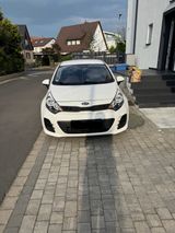 Kia Rio 1.2 Attract Attract - Kia Rio: At