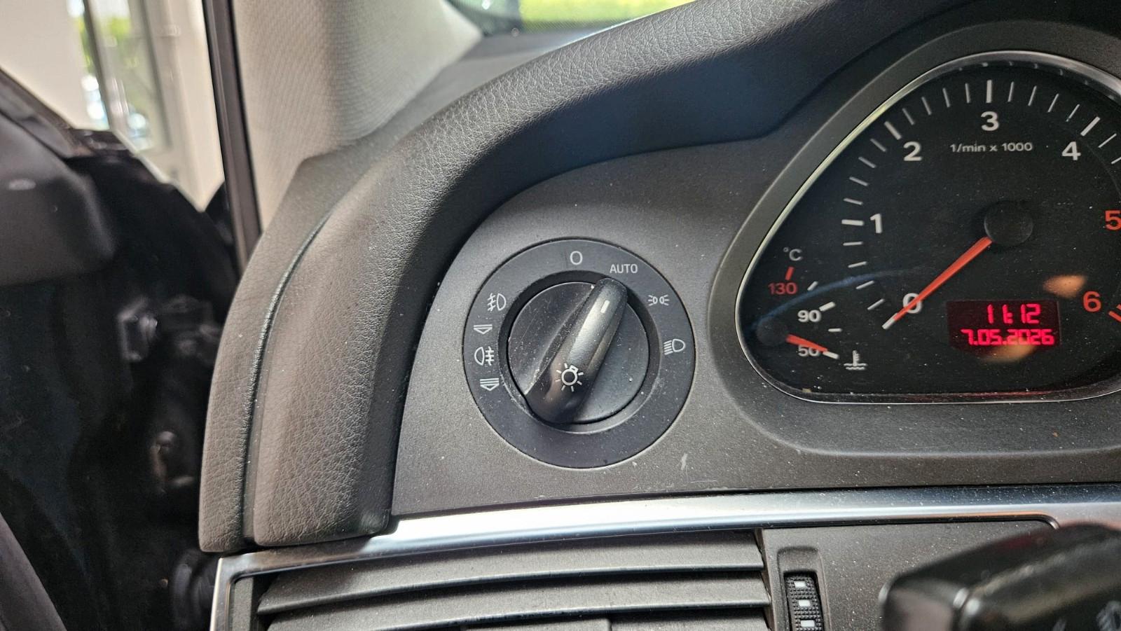 Audi A6 2005 — photo 20