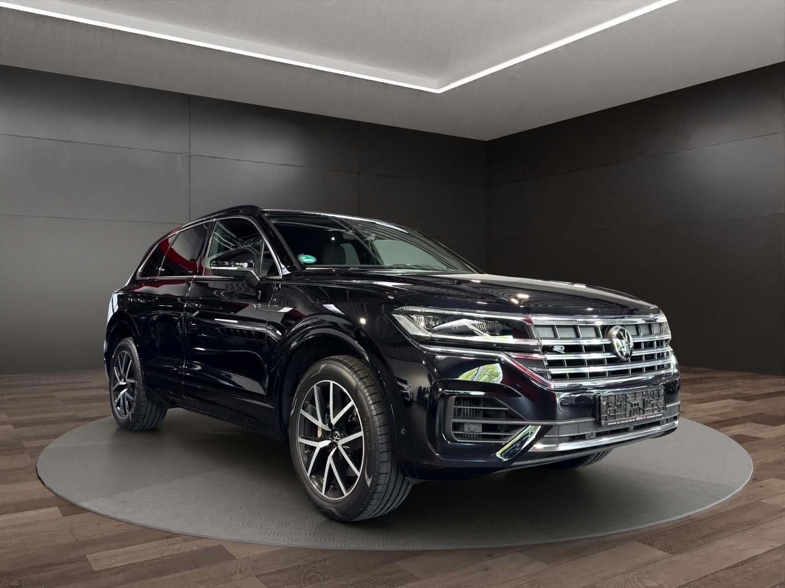 Volkswagen Touareg V6 R-Line Softclose HuD Matrix AHK Pano foto 2