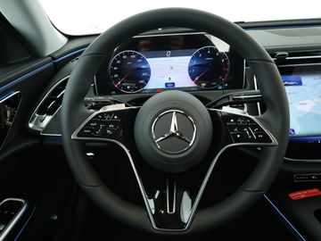 Mercedes E 200 - 11
