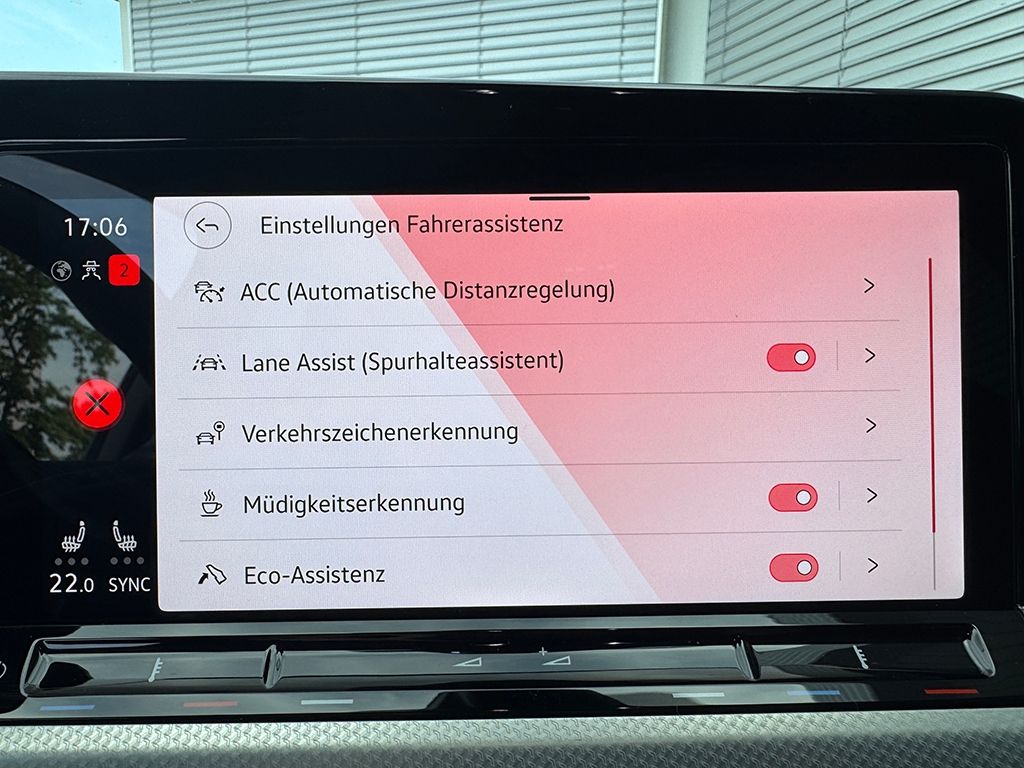 Golf VIII 1.5 eTSI DSG "MOVE" *LED+*NAVI*AHK*