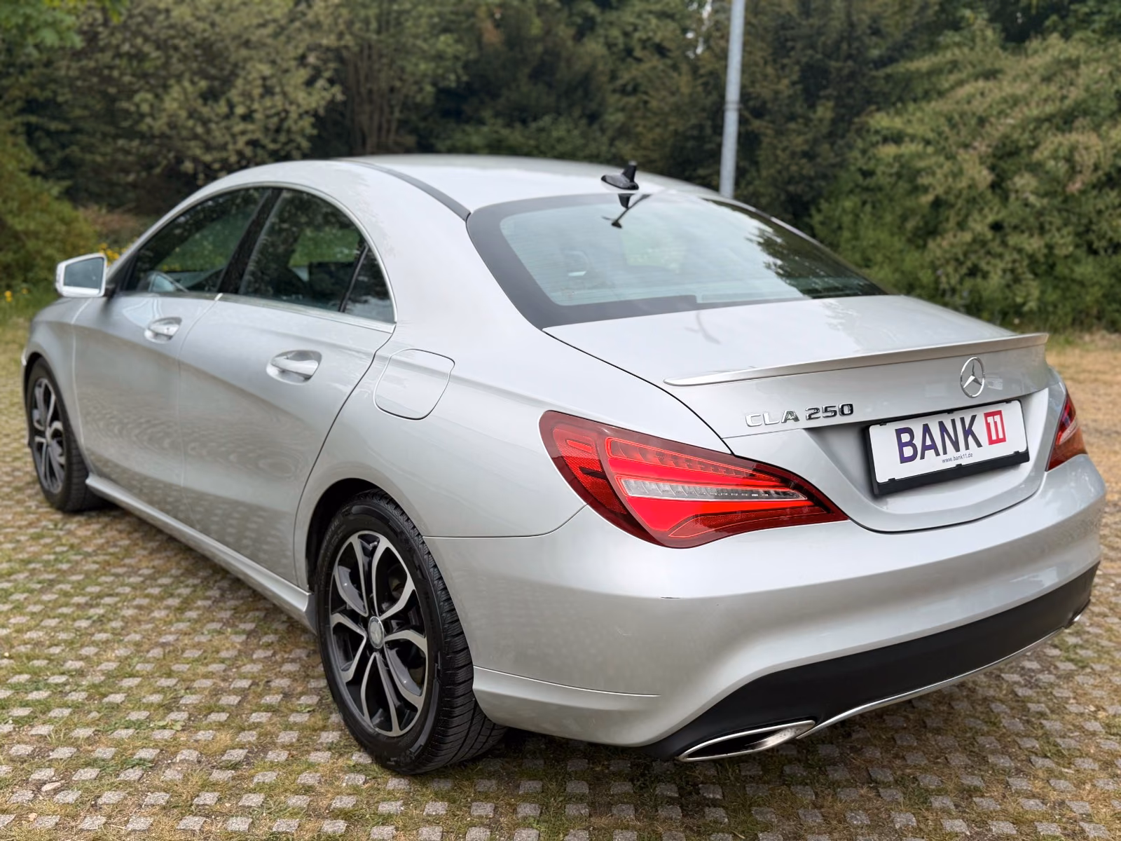 Mercedes-Benz CLA 250 Coupe *Leder *Navi *Kamera *Memory *LED