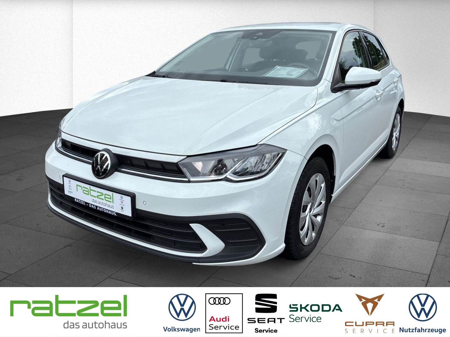 Fahrzeugabbildung Volkswagen Polo VI Life 1.0 Digitales Cockpit App Connect D