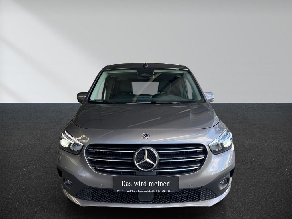 Mercedes-Benz T-Class — fotografia 3