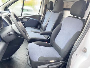 Bild 9 Opel VIVARO KASTEN L2H1 AHK KLIMA 3-SITZER TEMPOMAT