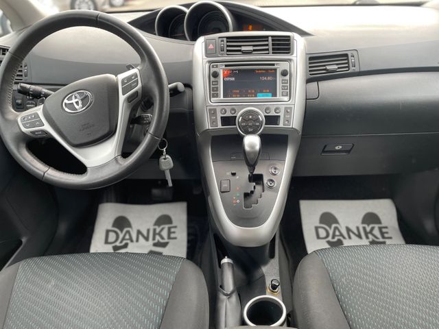 Toyota Verso  Travel