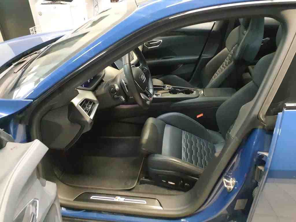 Audi RS e-tron GT +KERAMIK+LASER+360°+NACHT+MASSAGE+ imagem 3