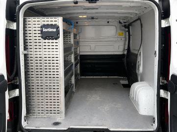 Opel Vivaro - 2