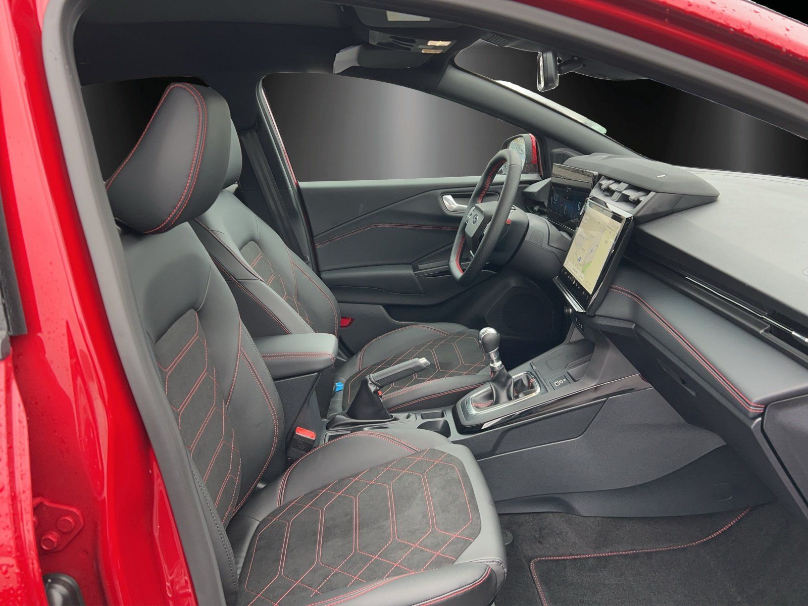Fahrzeugabbildung Ford Ford Puma 1.0 MHEV ST-Line X