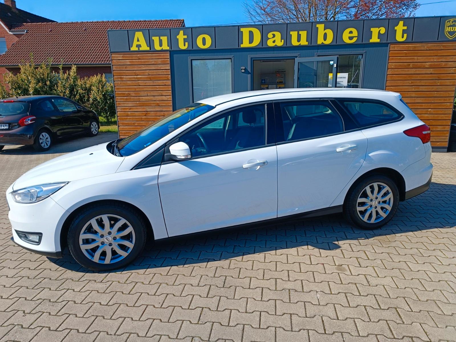 Ford Focus1,5TDCI+Navi+PDC+Tempomat+EDFH+EU6+Garantie