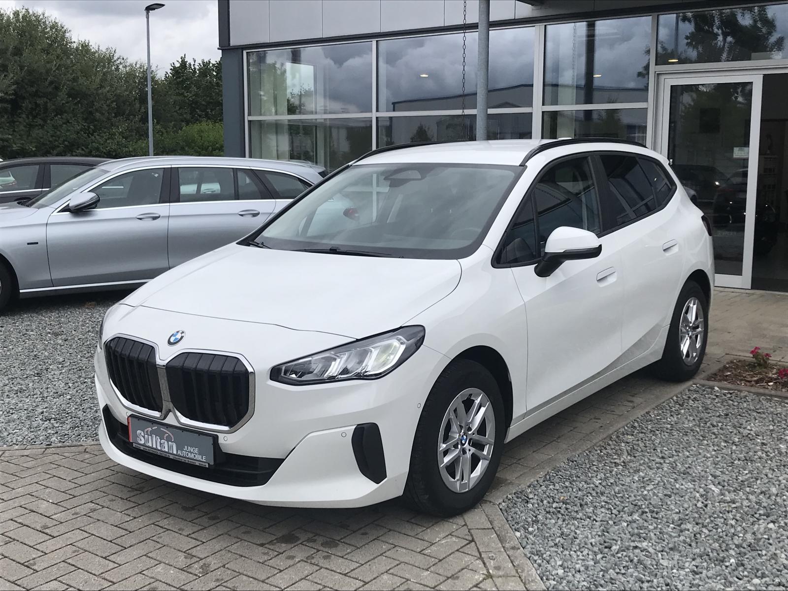 BMW 218 d Aut Active Tourer Kam AHK Distr. Wide