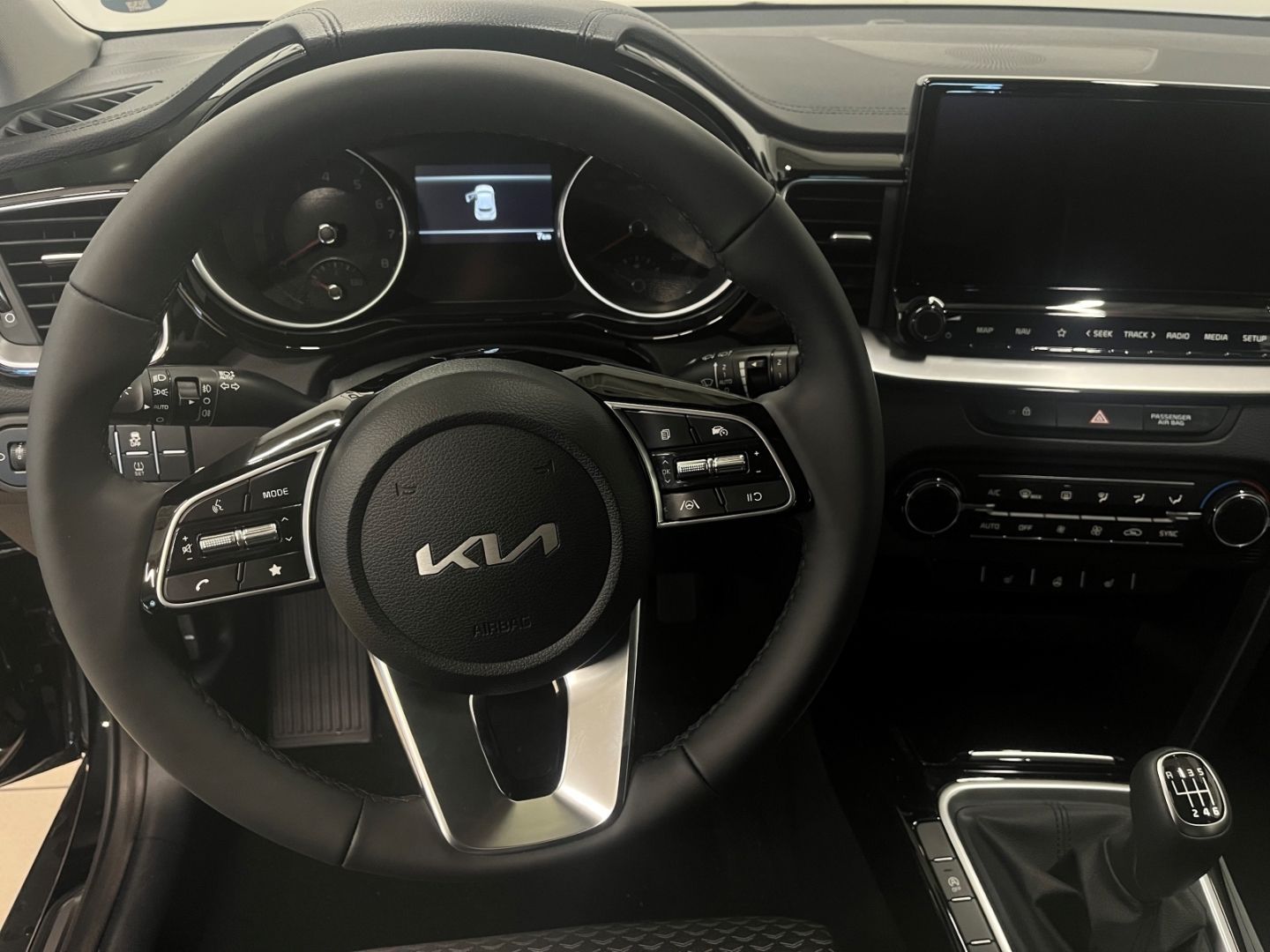 Fahrzeugabbildung Kia XCeed Vision T-GDI Navi Kamera Spurhalte ASS LED