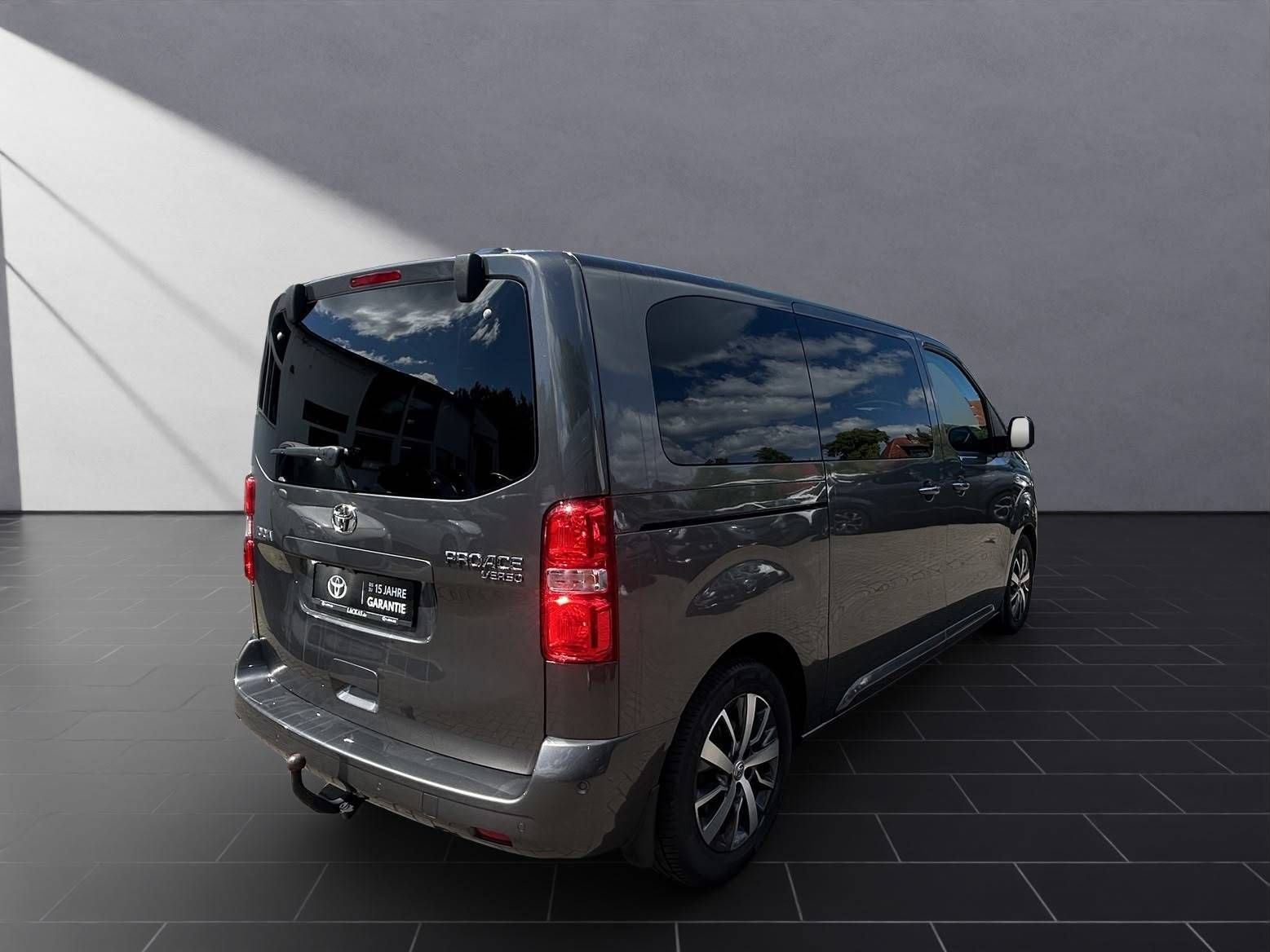 Toyota Proace Verso L1 Executive 8SITZE el.SCHIEBETÜREN foto 5
