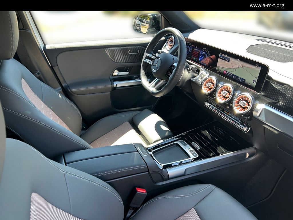 MERCEDES-BENZ EQB