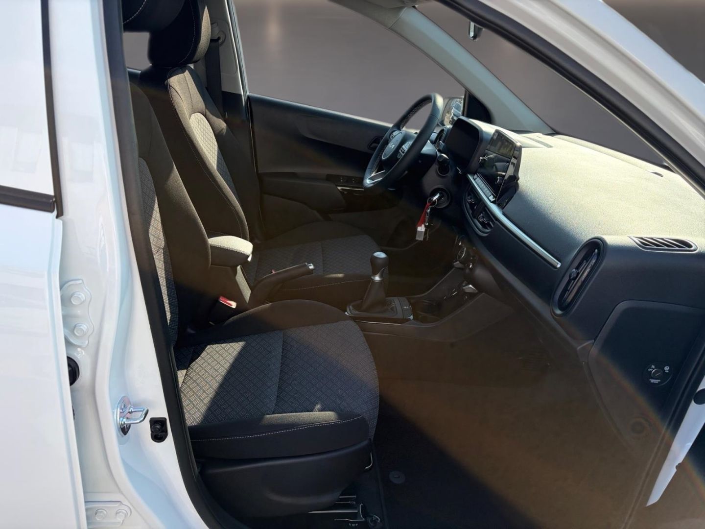 Fahrzeugabbildung Kia Picanto Core 1.0 Navi Spurhalteass. Fernlichtass