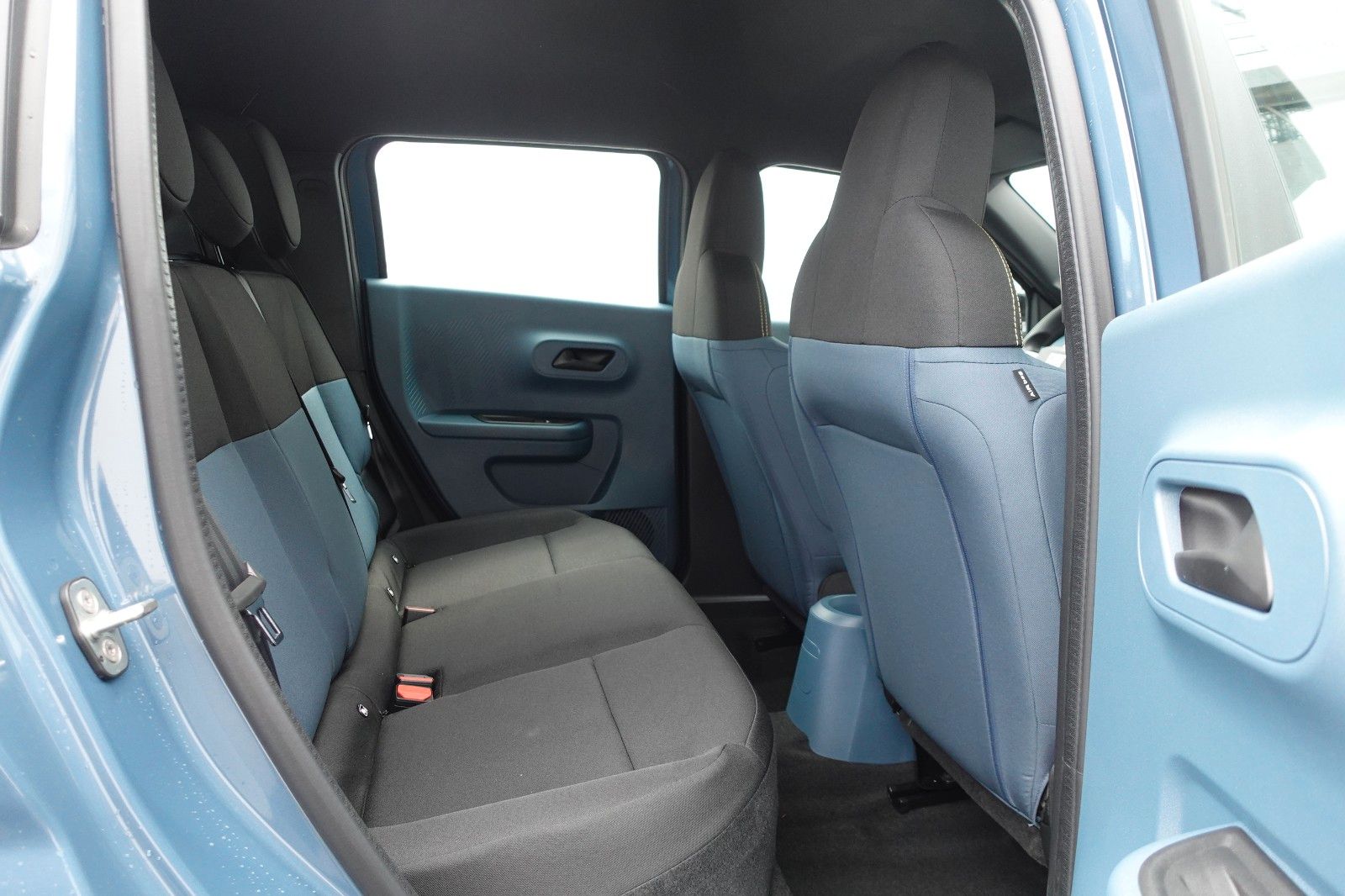 Fahrzeugabbildung Fiat Grande Panda 1.2 Automatik,Carplay, Pixel LED