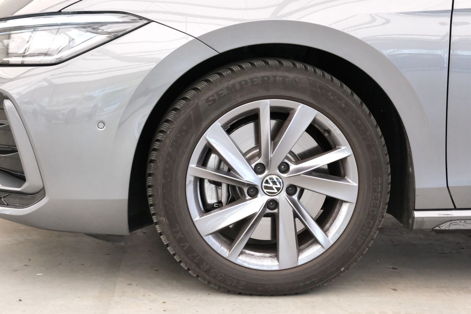 Volkswagen Passat Variant - Bild 7