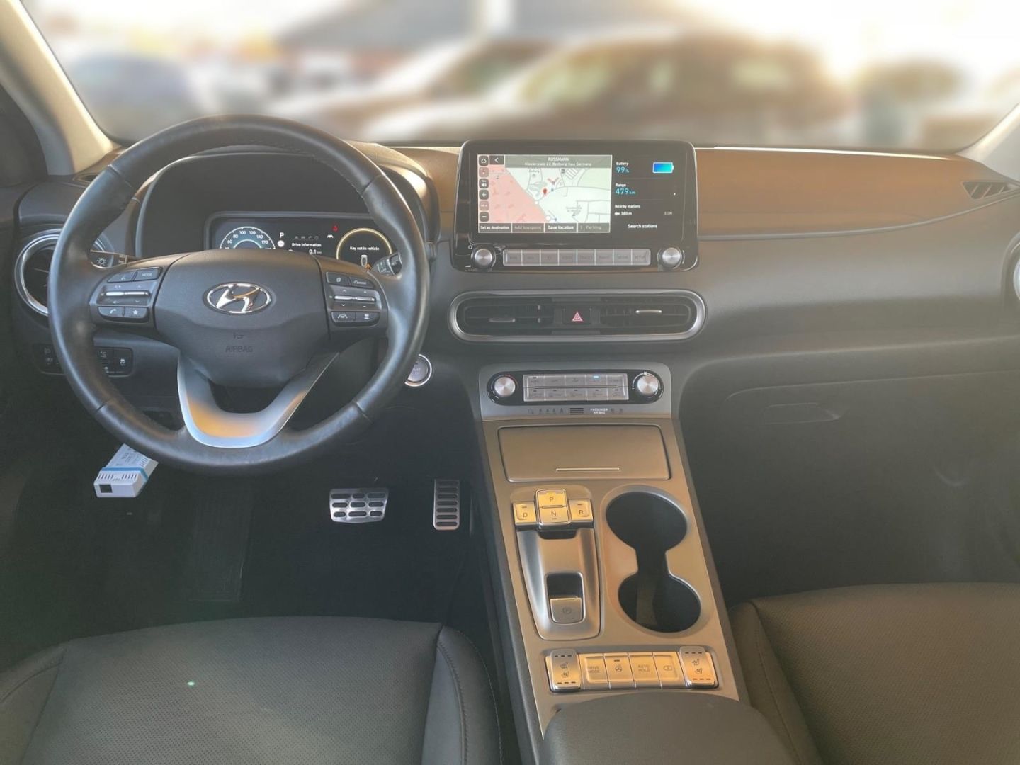 Fahrzeugabbildung Hyundai KONA Elektro 64 kWh (150 kW) Prime Sitzpaket Nav