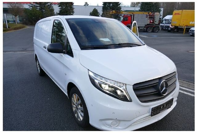 Mercedes-Benz Vito 116 CDI *AHK*PDC*KeyLess*SpurW*SpurH*LED*LM