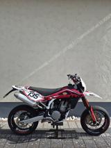 Husqvarna SM 510 R 2010 - HUSQVARNA 510