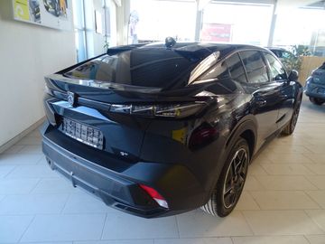 Peugeot 408 - 6