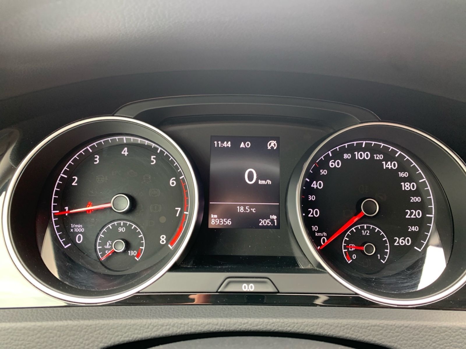 Fahrzeugabbildung Volkswagen Golf VII 1.0 TSI BMT/Start-Stopp Join Navi