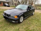 BMW E36 320i Cabrio mit Hardtop - BMW: Hardtop E36