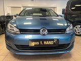Volkswagen Golf VII Lim. Comfortline BMT - mit Benzin-Antrieb: Blau, Panorama-Dach, Limousine