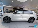 Volkswagen Touareg  R-Line 3.0 V6 TDI 4-Mot. 8-Gang-tiptr. - mit Diesel-Antrieb: Beige, Vollleder, Panorama-Dach, Geländewagen