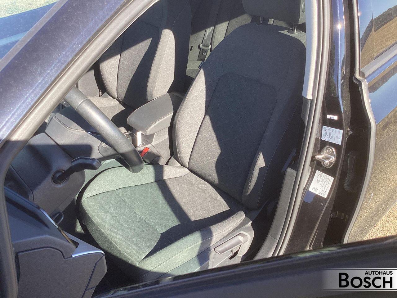 Volkswagen Golf VIII 1.5 TSI Life Navi RFK SHZ LED Klima, миниатюра 16