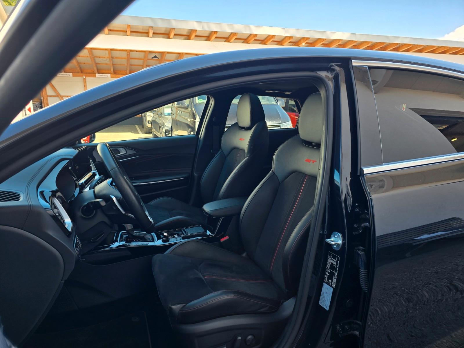 Kia pro cee'd / ProCeed