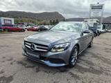 Mercedes-Benz C 180 T-Modell AHK AUT KlimaA LM PDC ParkAss SHZ - : Grau, Teilleder, Kombi
