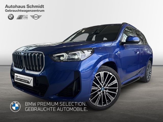 BMW iX1 xDrive30 *M Sportpaket*20"*LC Prof.*HUD*H/K*