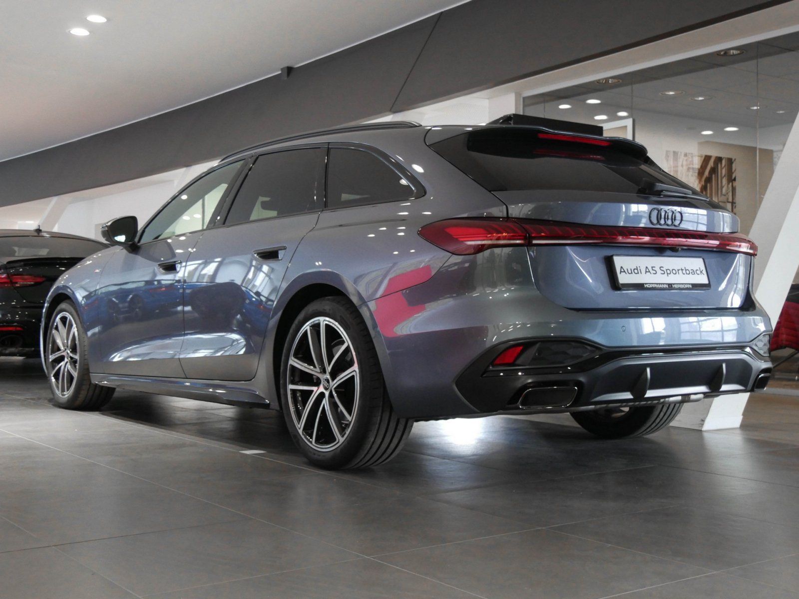 Audi A5 Avant TFSI S-Line Black AHK Tech plus foto 2