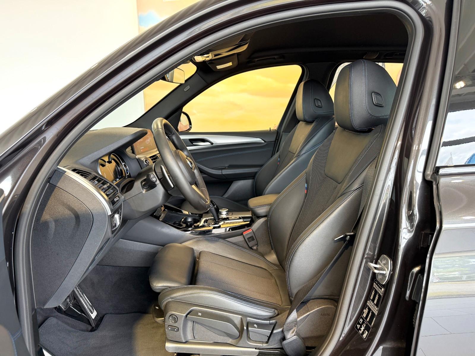 BMW X3 xDr. 20 i M SPORT KAM+HUD+AHK+KOMF+HIFI+19*