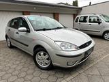 Ford Focus 1.6 *Tüv-Meu*Klima*1.Hand*Rentner*Top zust - gebrauchte Ford Focus aus dem Jahr 2002