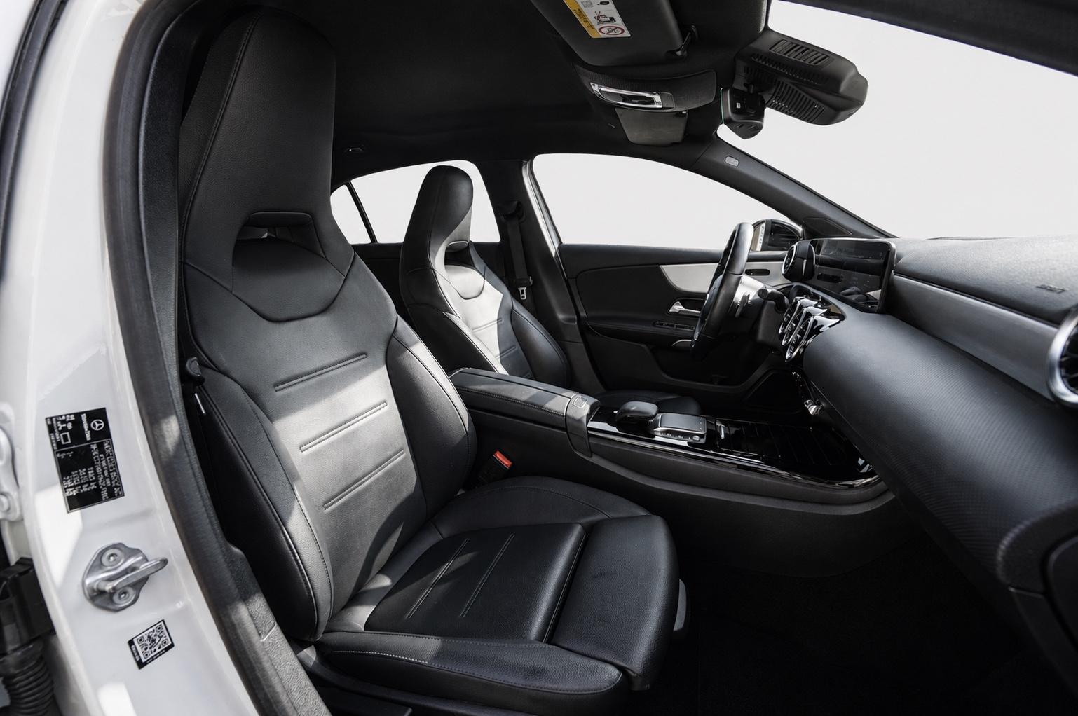 Mercedes-Benz A 250 Leder,Panno,Navi,Sitzh.Sport