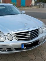 Mercedes-Benz Mercedes w211 E500 Vollaustattung - Mercedes-Benz E 500 in Hamburg