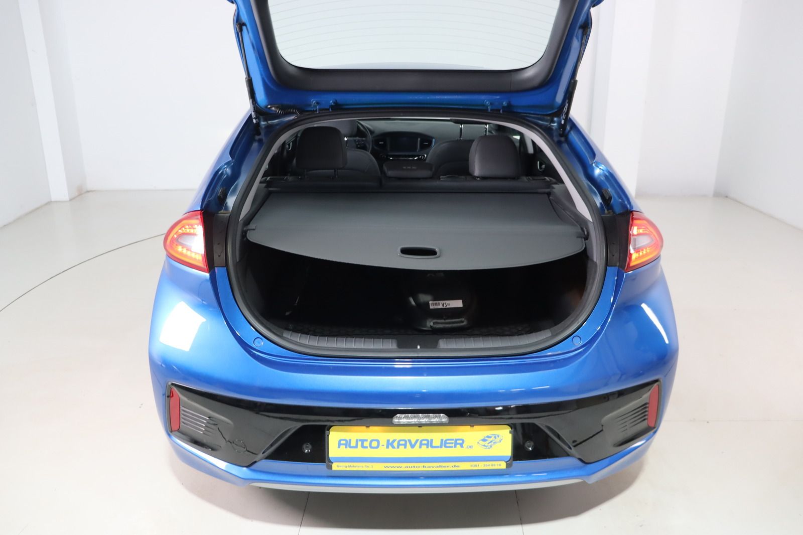 Fahrzeugabbildung Hyundai IONIQ * Memory * Sitzhzg./-lüftung Premium Plug-