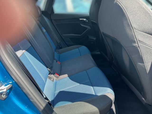 Fahrzeugabbildung Audi A3 Sportback 30 TDI advanced Digitales Cockpit S