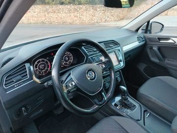 Volkswagen Tiguan - 5