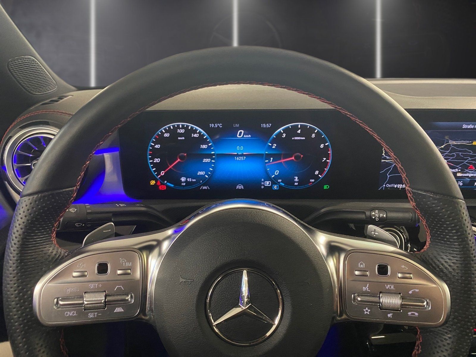 Fahrzeugabbildung Mercedes-Benz CLA 200 AMG*Pano*Distro*Totwink*Ambiente*LED*KAM