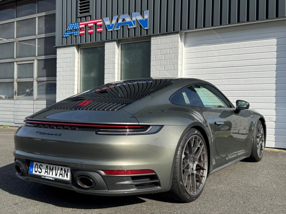 Fahrzeugabbildung Porsche 992 911 Carrera 4 S erste Hand uff approved